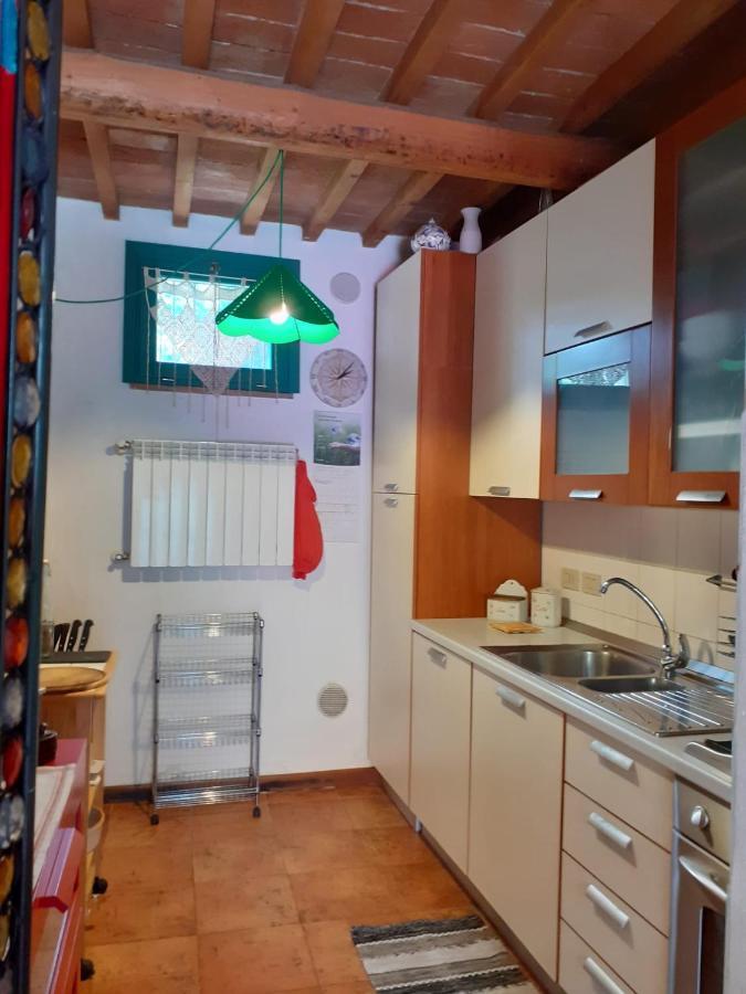 Casa Di Nonno Gio Vila Vecchiano Exterior foto